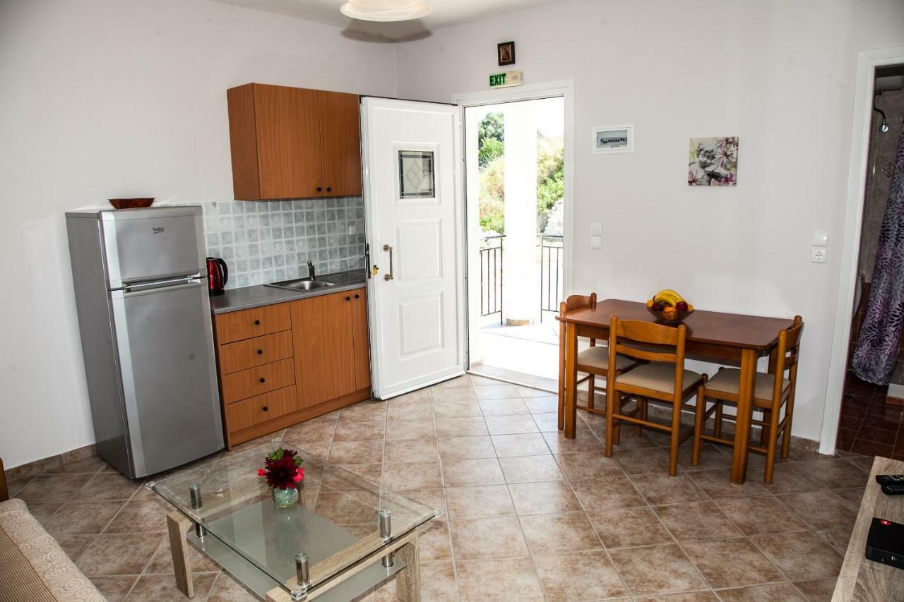 Maspali Apartments Lixouri Luaran gambar