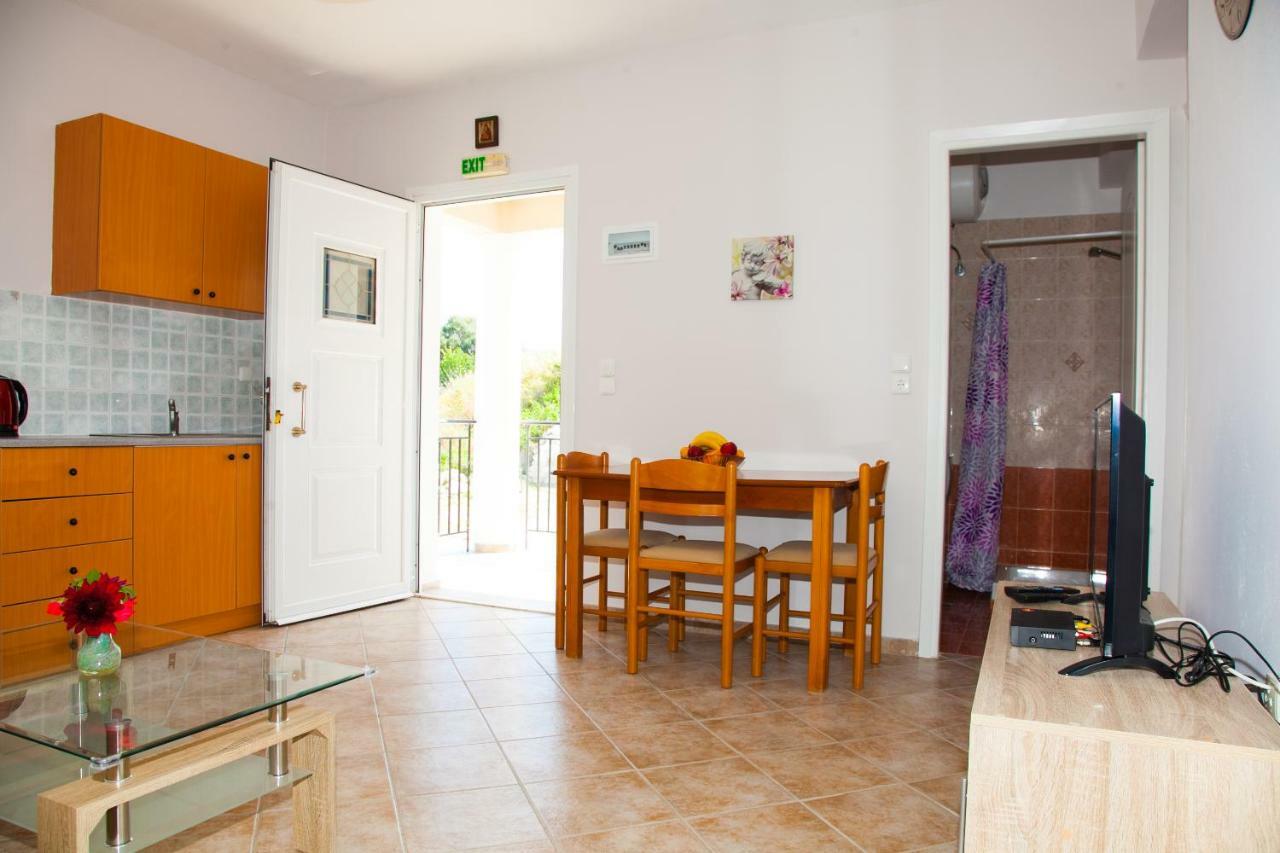 Maspali Apartments Lixouri Luaran gambar