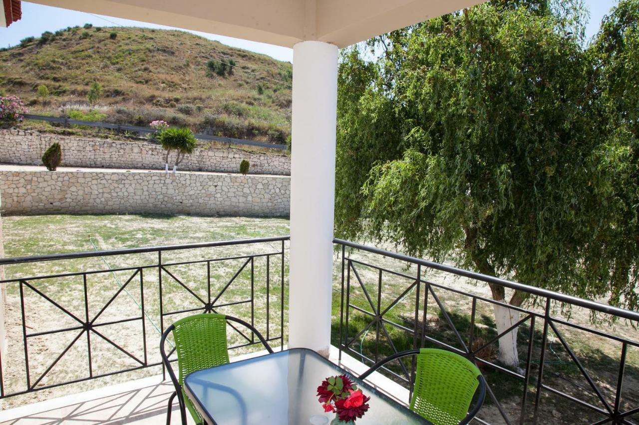 Maspali Apartments Lixouri Luaran gambar